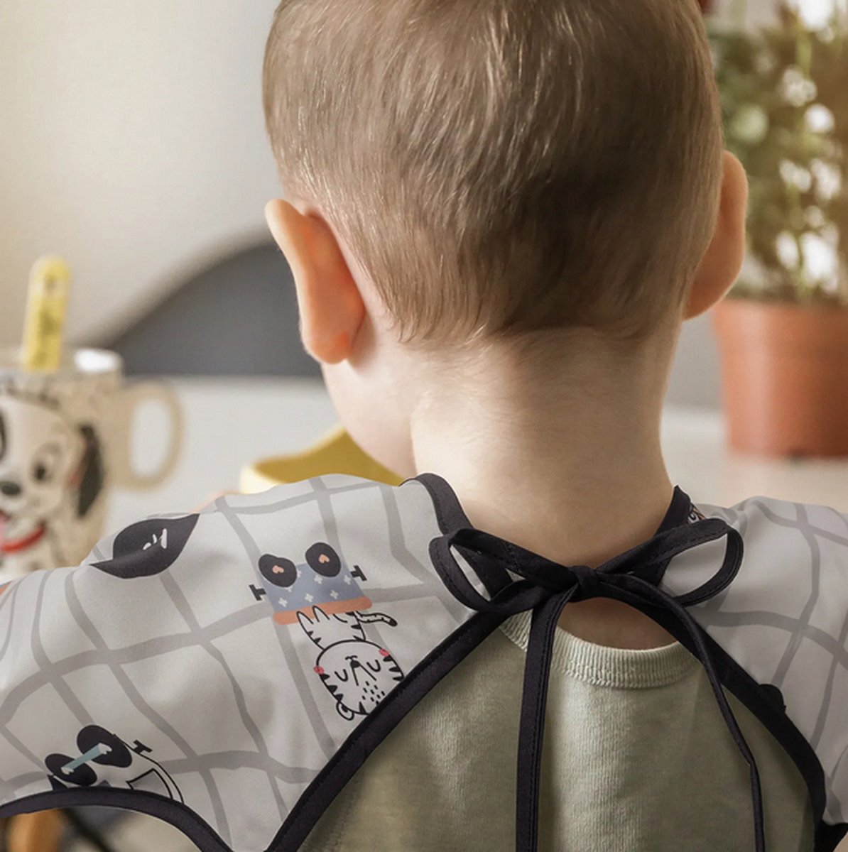 2 Pièces - Bébé avec Manches - Animaux Safari et Dinos - 0 Bavoirs ans