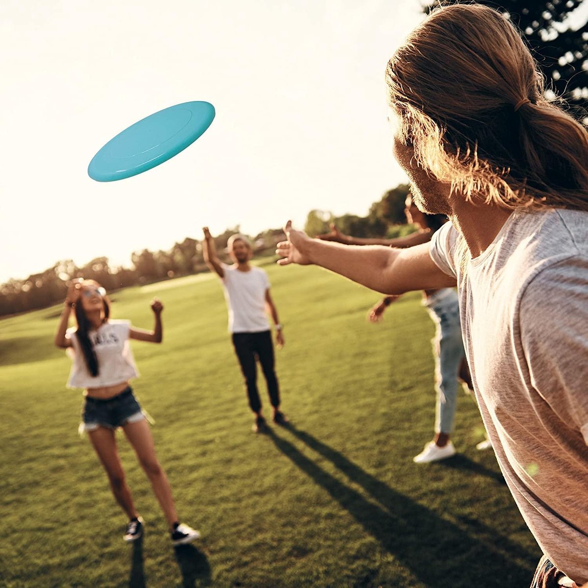 12 Frisbees colorées - Choix de couleurs vives, soucoupes volantes - Amusement idéal pour les adultes et les enfants.