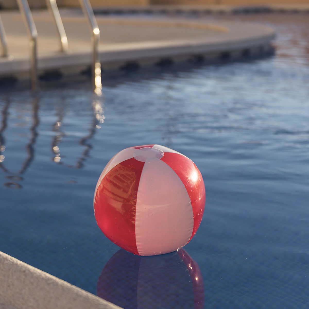 1x Ballon de plage jouet gonflable rouge / blanc 28 cm - Ballons de plage - Jouets d'extérieur - Jouets de plage