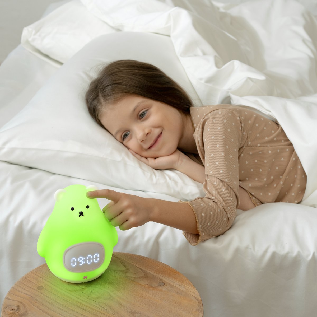 3Babies® Sleep Trainer – Alarme de sommeil Bébé – Fonction veilleuse avec Wekker – Réveil pour enfants – Ours Wit – Application incluse