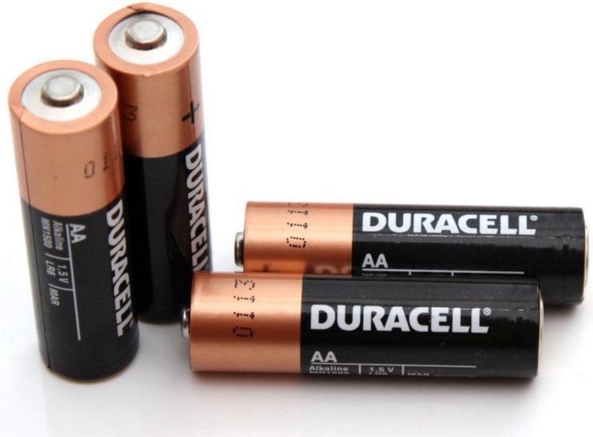 8 piles alcalines AA Duracell plus power sous blister